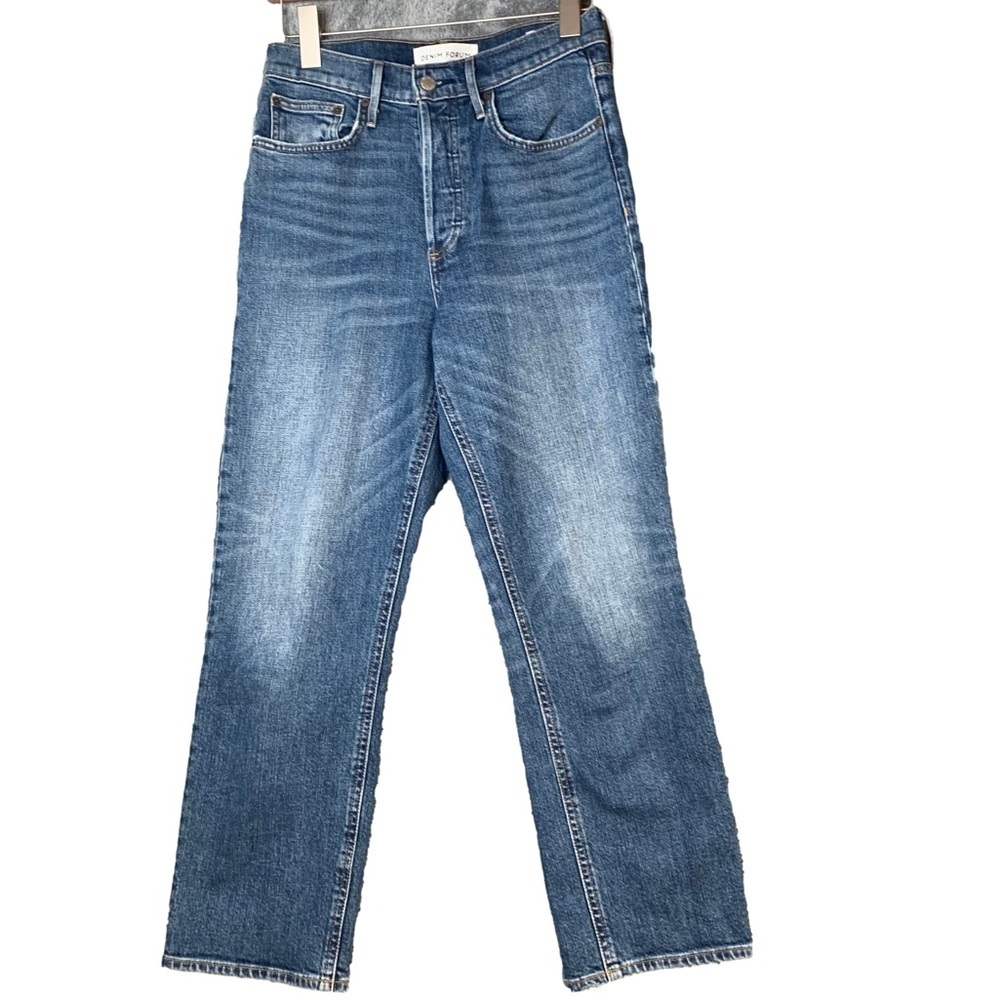 Aritzia Denim Forum The Arlo High Rise Straight 27 W 25”L Cropped Ankle Med Wash